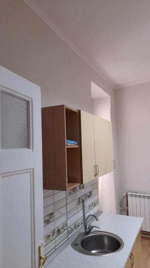 Apartamento Fg Classic Sarajevo Exterior foto